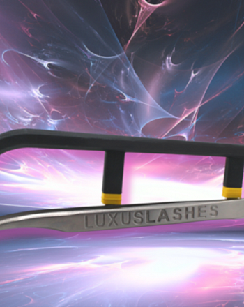 UV System by LUXUSLASHES